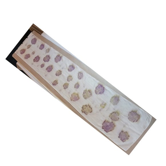 100% silk scarf - Picture 2 of 2